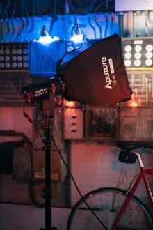 Softbox Aputure LS 60, 35 x 35 cm, me grid, i zi