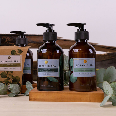 Set Accentra Botanic Spa - sapun i lëngshëm për duar 290 ml + losion për duar 290 ml