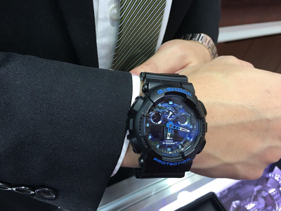 Orë dore Casio G-Shock GA 100CB-1A