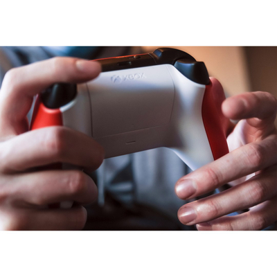 Joystick lojërash Microsoft Xbox Wireless Controller Pulse Red, me valë, i kuq