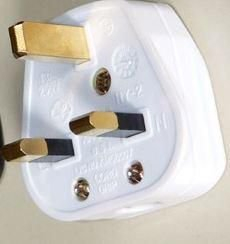 Prizë Microconnect PLUG13-UK, 13A, standard britanik, e bardhë