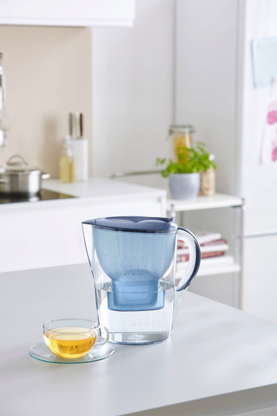 Filter uji për tavolinë BRITA Marella XL, 1 filtër, blu