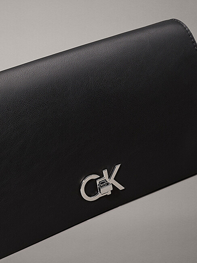 Çantë për femra Calvin Klein, e zezë