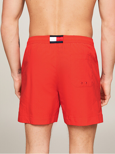 Shorce noti Tommy Hilfiger, të kuqe