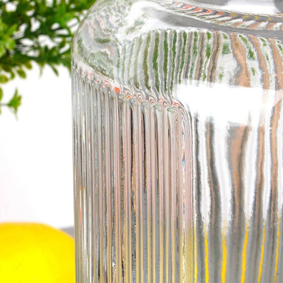 Enë pije me rubinet pa markë, për limonadë, plastike, transparente