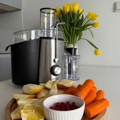 Shtrydhëse frutash MPM MSO-18M, 150W, enë lëngu 1L, çelik inox