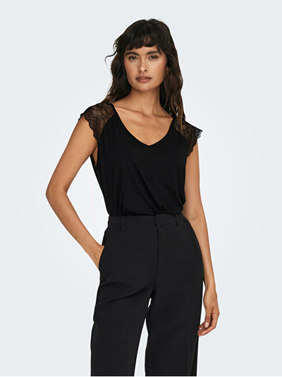 Bluzë ONLY ONLPETRA Slim Fit 15315803 Black