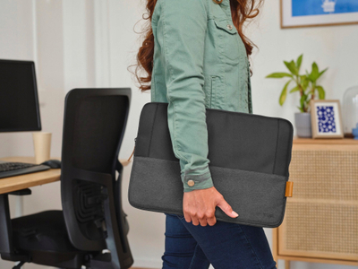 Mbrojtëse laptopi Trust Lisboa, 16\", me xhep anësor, e zezë