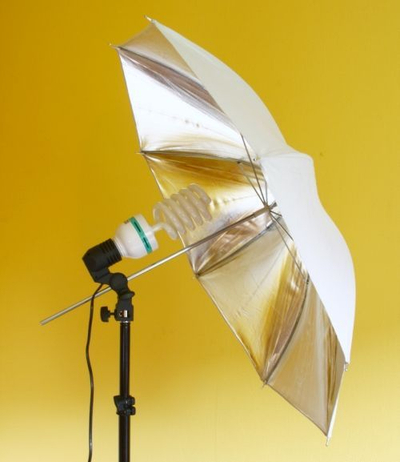 Сет студиско осветлување Massa Lighting 3x125W, чадори 84 cm, бел