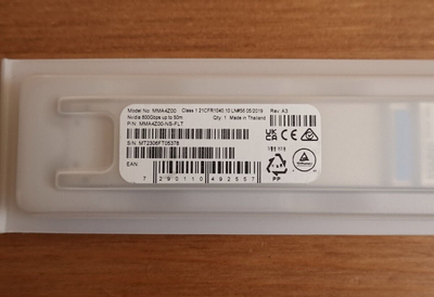 Modul transceiver rrjeti NVIDIA 980-9I51A-00NS00, 800 Gb/s, OSFP SR8 multimode