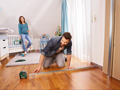 Nивелир ласерски вкрстен Bosch UniversalLevel 3, сет со статив, зелен