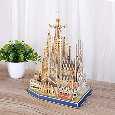Puzzle 3D Revell Sagrada Familia, 194 copë, 10+