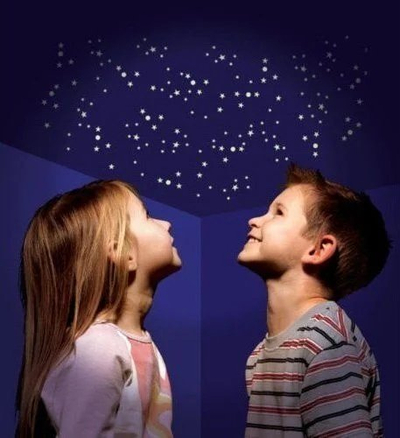 Ngjitëse fosforeshente Brainstorm Limited The Original Glowstars, 350 copë, për mur dhe tavan, shumëngjyrëshe