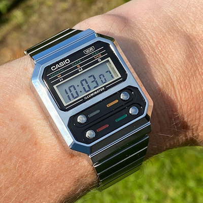 Orë digjitale Casio Collection Vintage A100WE-1AEF (662), e argjendtë