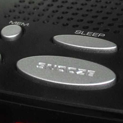 Radio-orë HAEGER Snoozer, AM/FM, me snooze dhe sleep, ngjyrë e zezë