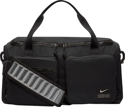 Çantë sportive Nike Utility Power Duffel, me shumë ndàrje, rrip supi i rregullueshëm, e zezë