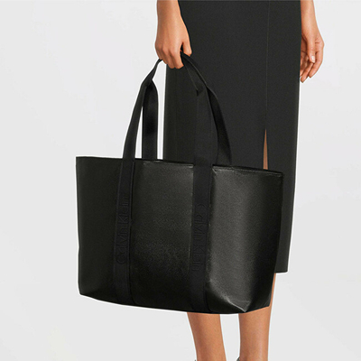 Çantë për femra Calvin Klein, e zezë