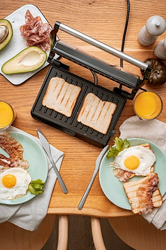 Grill elektrik Adler AD 3052, pllaka me veshje teflon, vrimë kullimi yndyre, i zi