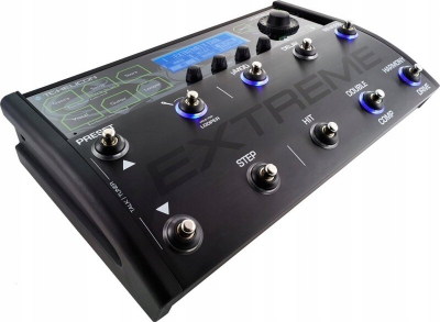 Procesor vokali TC Helicon VoiceLive 3 Extreme, me looper të brendshëm, plot efekte, ngjyrë e zezë