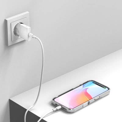Сет додатоци 4smarts 3in1 Premium Starter за Apple iPhone 16, со MagSafe, проѕирен