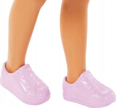 Kukull Barbie Chelsea Doll, e vogël, me flokë të zinj, me fustan shumëngjyrësh