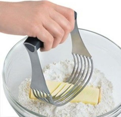 Prerëse brumi KingHoff KH-3378, çelik inox, ergonomike, argjend