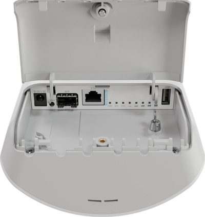 Access point i jashtëm Mikrotik MANTBox ax 15s, Wi‑Fi 6, PoE, i bardhë