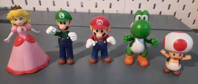 Figurina lojrash Super Mario Bros Mario and Friends, set me 5 copa, shumëngjyrësh