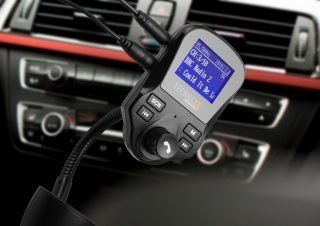 Transmiter FM për makinë Technaxx FMT1500BT, Bluetooth, me ekran, i zi