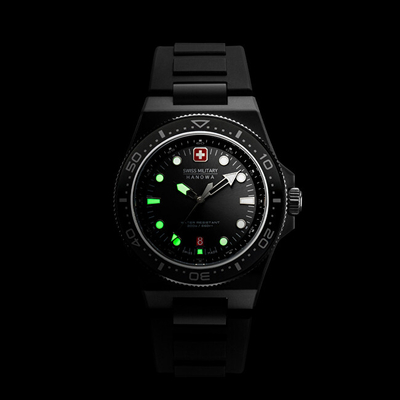 Orë për meshkuj Swiss Military Hanover SMWGN0001182, e zezë