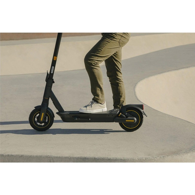 Trotinet Elektrik Segway Max G2