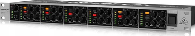 Amplifikator kufjesh Behringer Powerplay HA-6000, 6 kanale, për tu montu në rack 1U, i zi