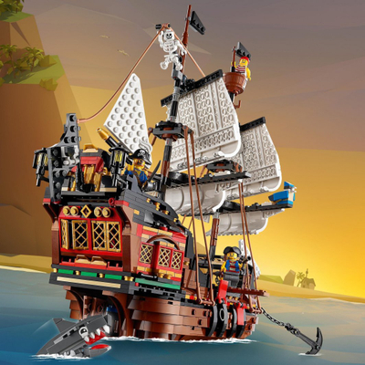 Set LEGO Creator Pirate Ship (31109)