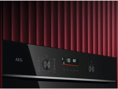 Furra inkaso AEG TU5PB431SB Series 5000, 60cm, pirolizë, e zezë