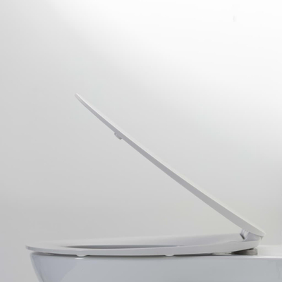Kapak WC Tiger Blade, i hollë fare, formë e rehattë, ngjyrë e bardhë