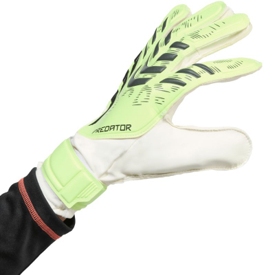 Вратарски ракавици adidas Predator Training M JN5356, Soft Grip латекс, затворање на зглоб, повеќебојни