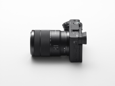 Kamerë mirrorless Sony Alpha A6400 kit, 24.2MP, 4K, objektiv 18-135mm F3.5-5.6, e zezë