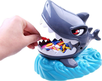 Loja interaktive Crazy Shark GR0323, me drita edhe muzikë, plastike, gri