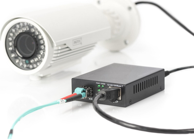 Konvertues rrjeti Digitus Gigabit PoE, RJ45, port SFP, i zi