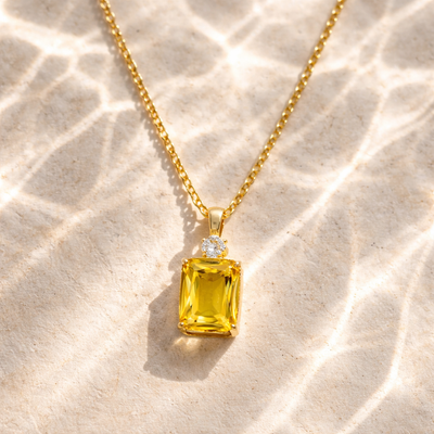 Varëse Gold me Gur Kristali Honey