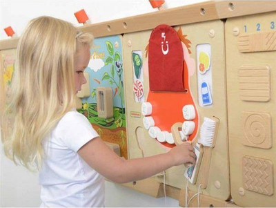 Pllakë murale sensorike Masterkidz Oral Cavity Hygiene, dru, 46x46cm, shumëngjyrëshe