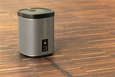 Kabllo rryme Hama, prizë Europlug në C7, 1 m, 2x0.75 mm², e zezë