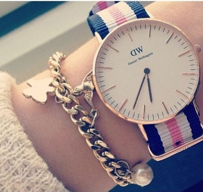 Orë dore Daniel Wellington Classic Southampton Gold H24-434
