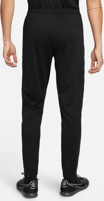Pantallona trajnimi Nike Academy 23 për burra, me xhepa me zinxhir, të zeza