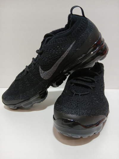 Atlete Nike Air VaporMax 2023 Flyknit, rrjetë Flyknit, shollë VaporMax, të zeza