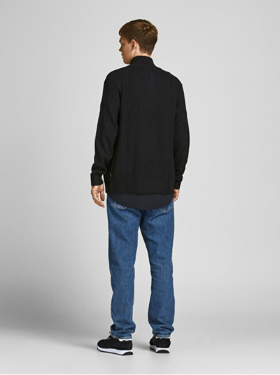 Triko Jack&Jones JJPANNEL, e zezë