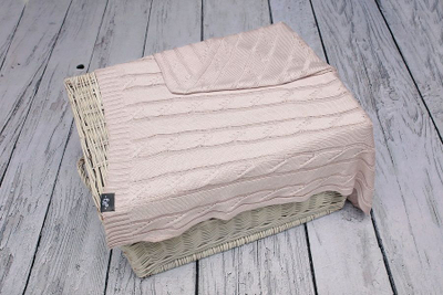 Ќебе од бамбус Pulp Bamboo Blanket, со сребрени јони, плетен дизајн, розова