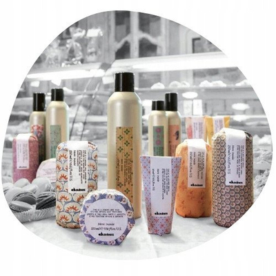 Llak flokësh Davines More Inside Extra Strong Hair Spray, fiksim shumë i fortë, 400ml