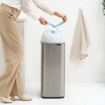 Kosh mbeturinash Brabantia Touch Bin Bo, 30L, soft touch, argjendtë