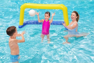 Сет за игра со вода Bestway Water Polo, надувлива врата, топка за базен, разнобоен
